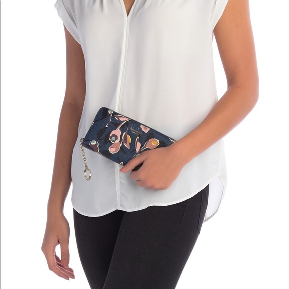 NWT Kate Spade floral zip around wallet - Picture 6 of 6